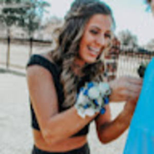 Meet your Posher, Hannah